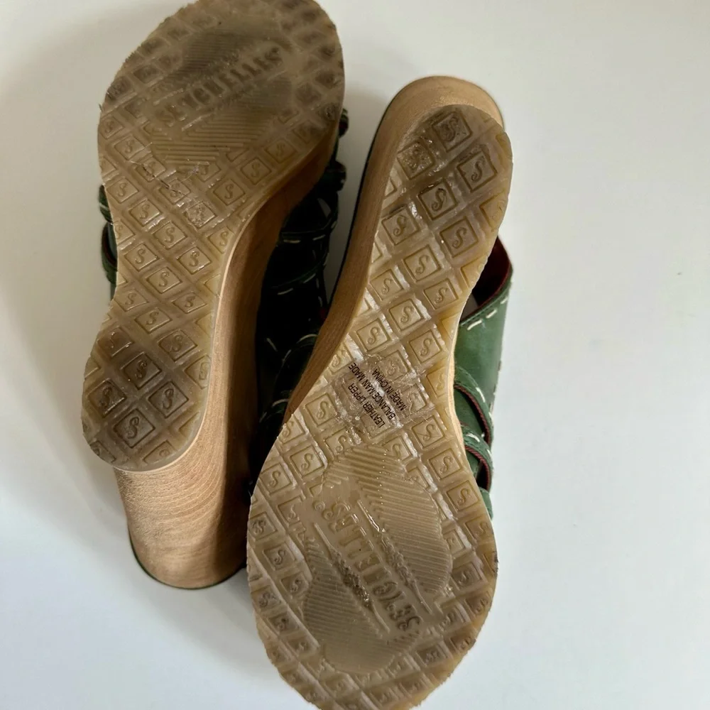 Seychelles Green Wedges - Picture 3 of 4